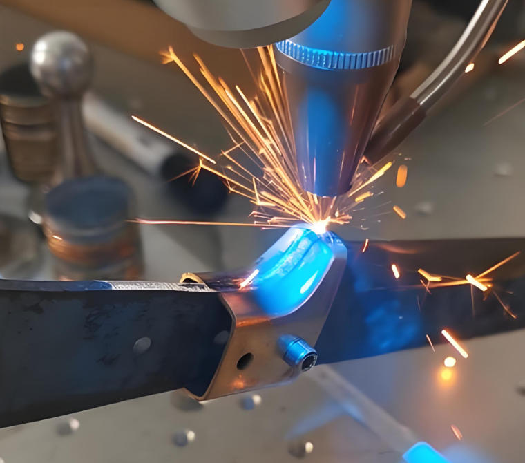 如何防止激光焊接机的焊接面出现裂纹? 如何防止激光焊接机的焊接面出现裂纹?